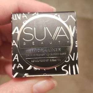 Suva cake eyeliner